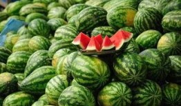 上海网红吃瓜事件真相,真相背后引人深思